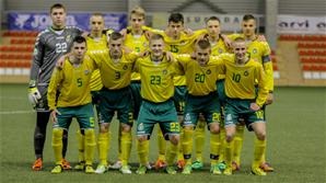 antrose_turnyro_minske_rungtynese_-_u-18_rinktines_nesekme_pries_ukraina_b